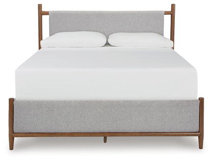 Lyncott  Upholstered Bed With Mirrored Dresser And Nightstand