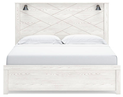 Gerridan  Panel Bed With Mirrored Dresser And Nightstand