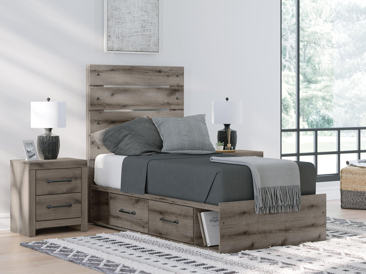 Urbanoore  Panel Storage Bed, Dresser And Mirror