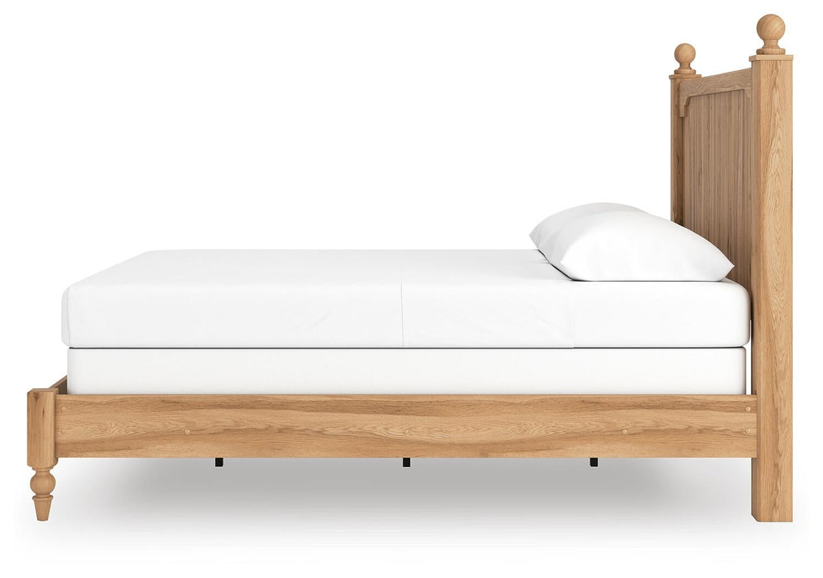 Galletyn  Panel Bed With Mirrored Dresser