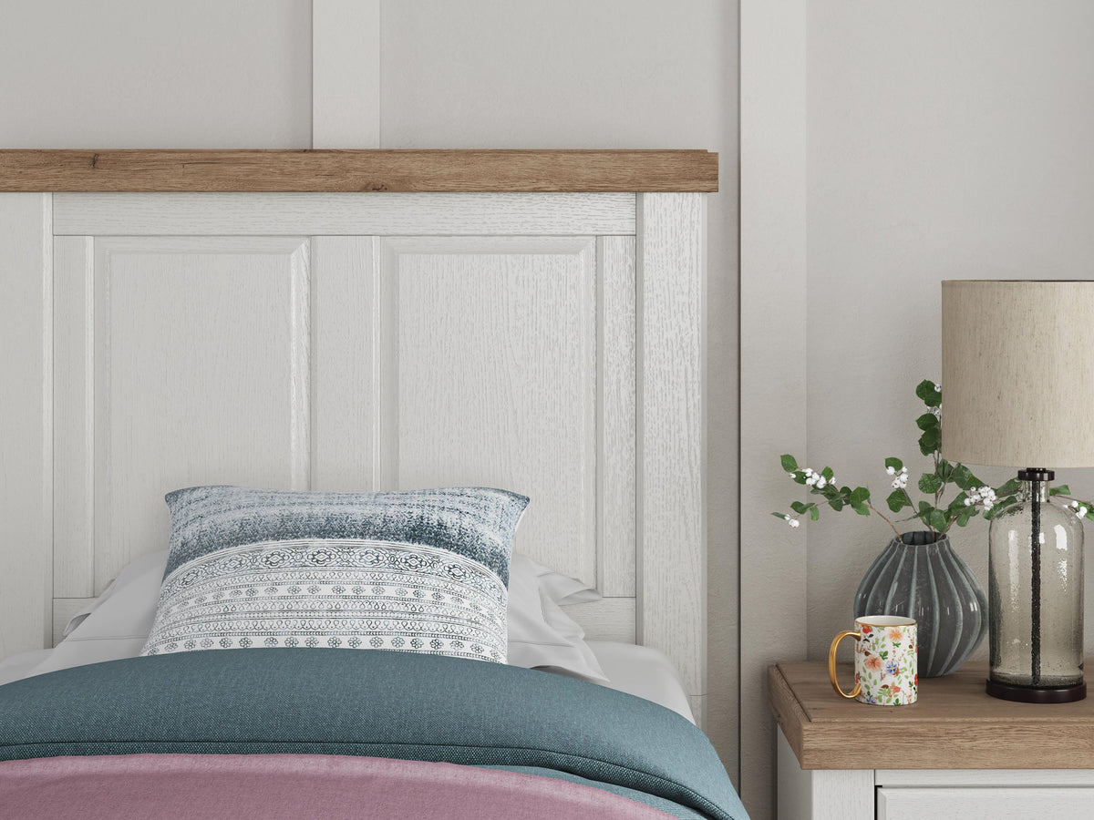 Savonport  Panel Storage Bed. Dresser, Mirror And Nightstand
