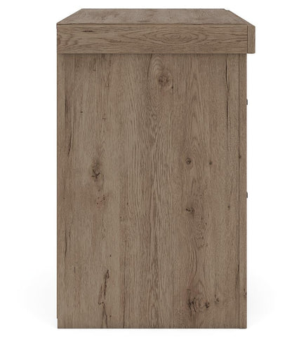 Garistyn  Panel Bed. Dresser, Mirror And Nightstand