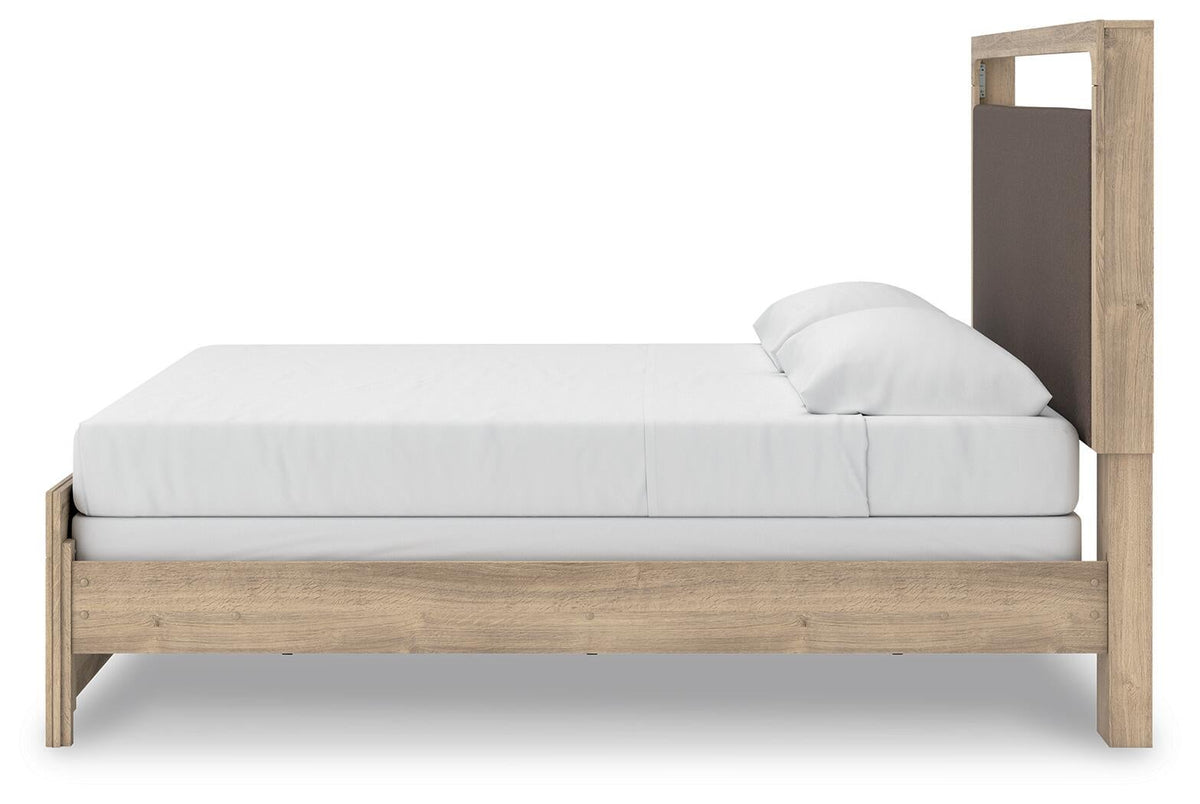 Kinlanni  Upholstered Panel Bed