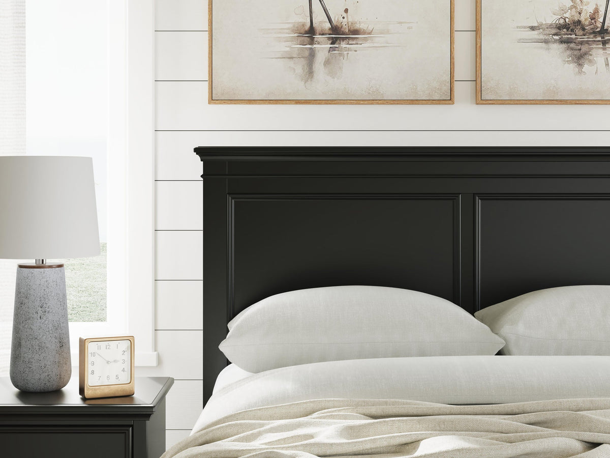 Lanolee  Panel Storage Bed