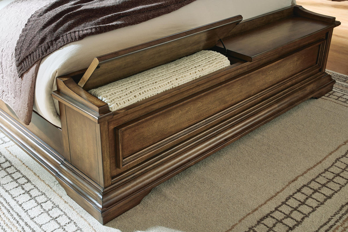 Frantanna  Panel Storage Bed