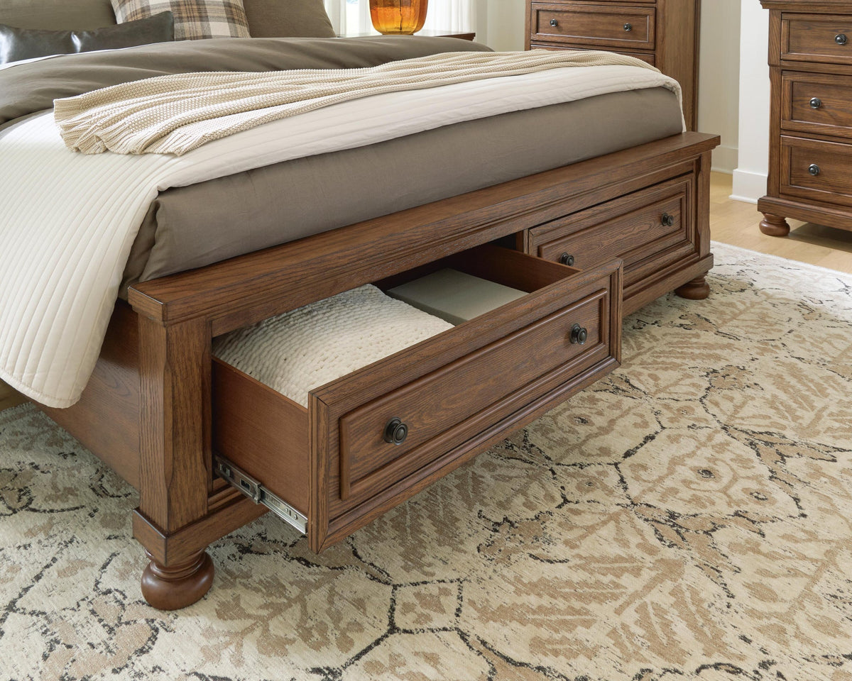 Zackaryn  Sleigh Storage Bed