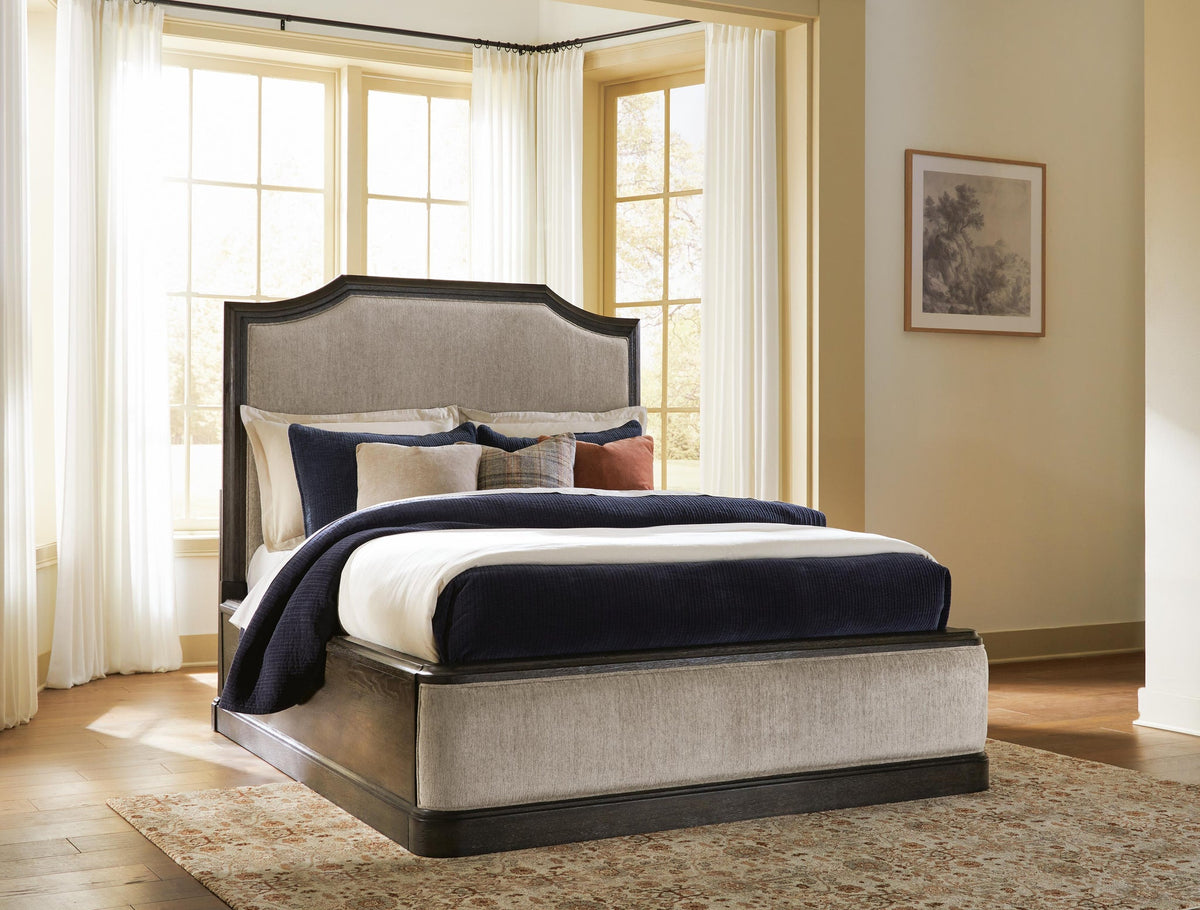 Wickenger  Upholstered Panel Bed